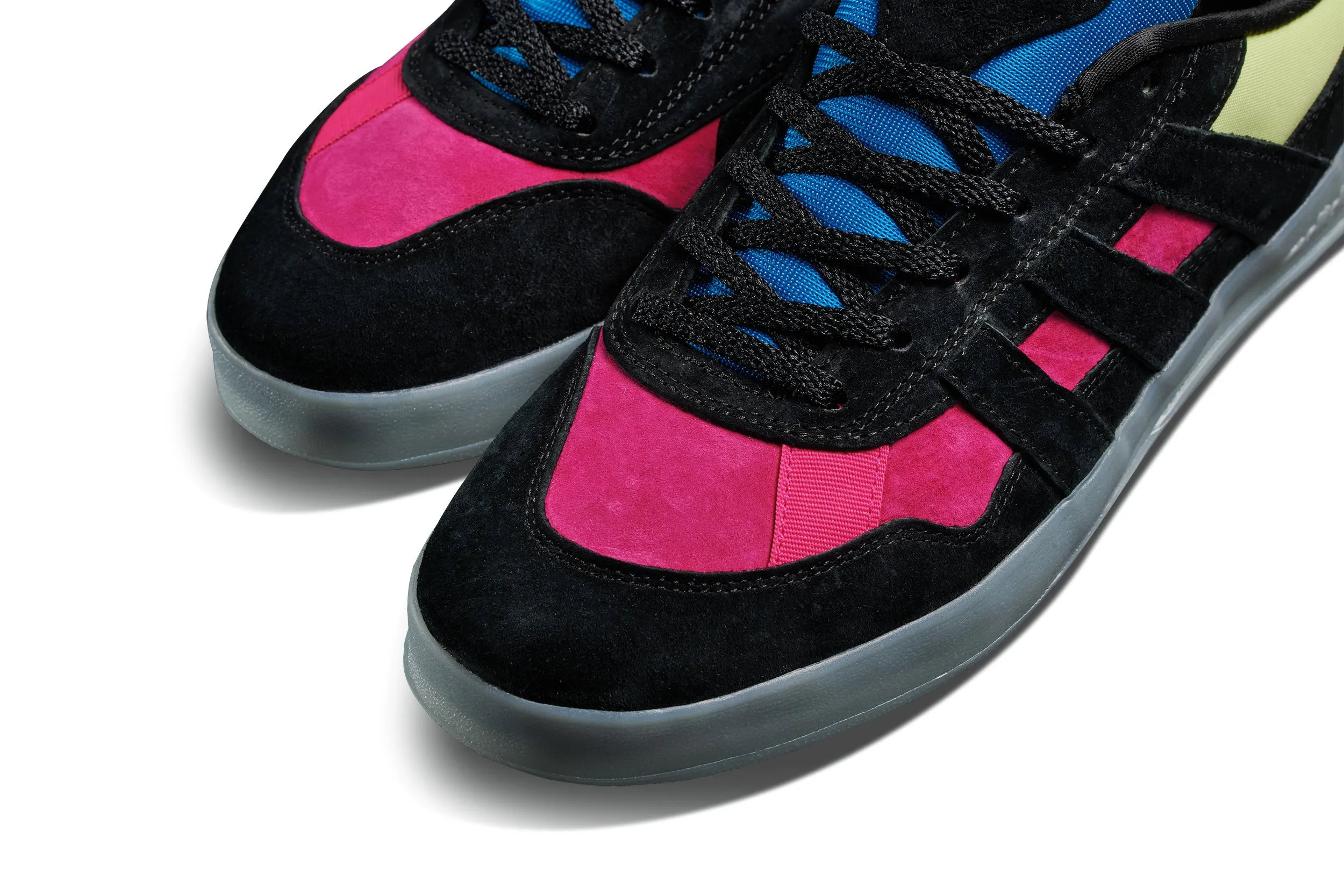 Adidas Gonz Aloha Super 80's - Black Multi