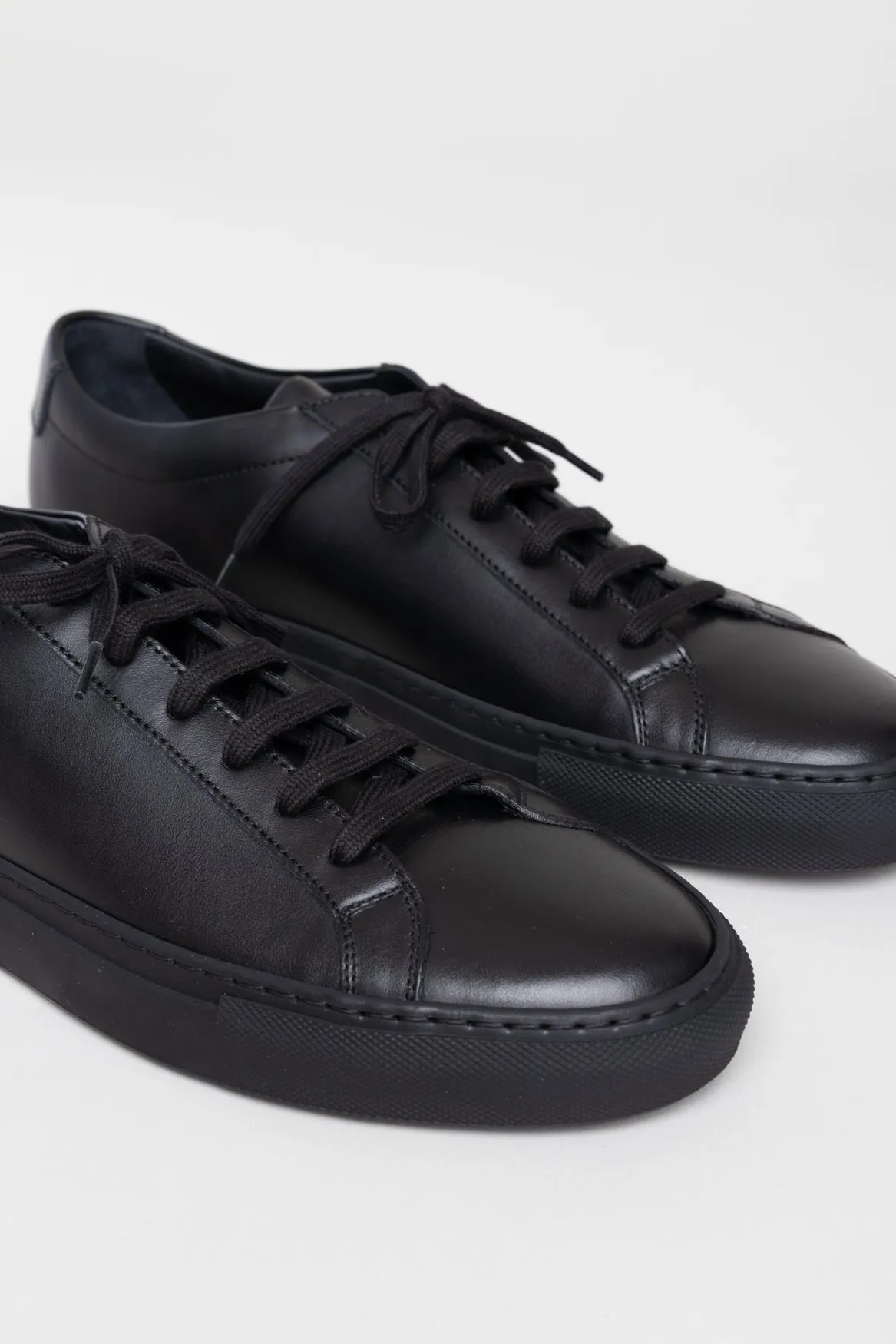 Black Achilles Low Sneakers