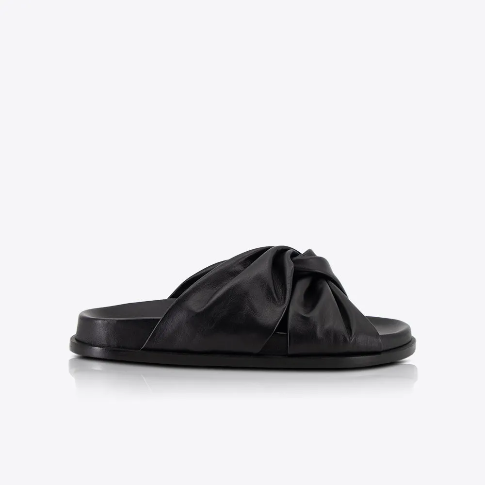 Elise Footbed Black